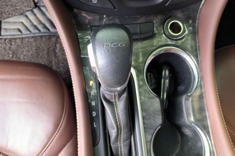 Used Buick Envision 2015 20T Four-Wheel Drive Luxury Model Gear Lever