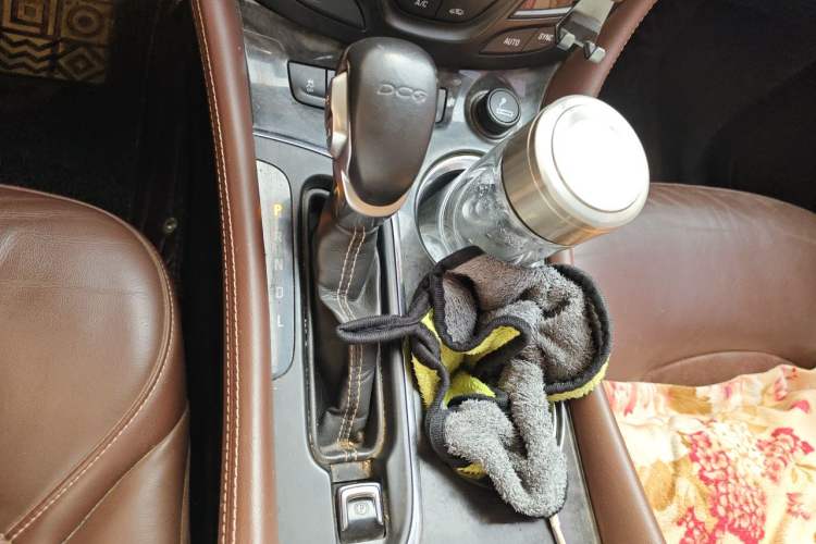 Used Buick Envision 2015 20T Two-Wheel-Drive Elite Model Gear Lever