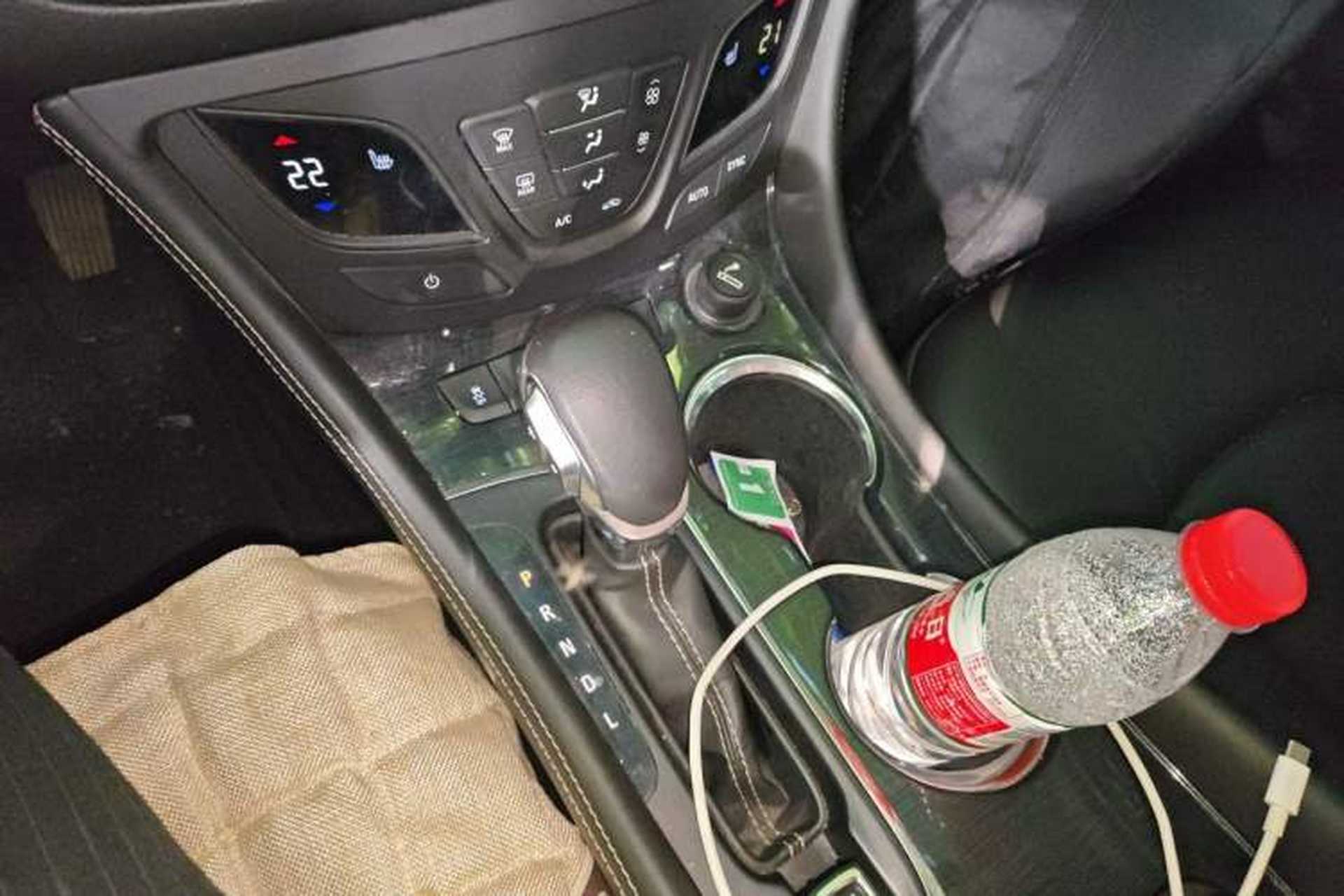 Used Buick Envision 2015 20T Two-Wheel-Drive Elite Model Gear Lever