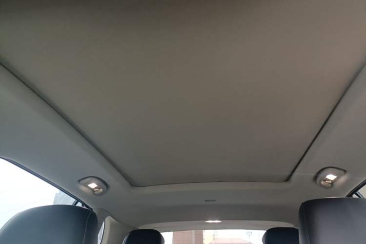 Used Buick Envision 2015 20T Two-Wheel-Drive Leading Model Headliner