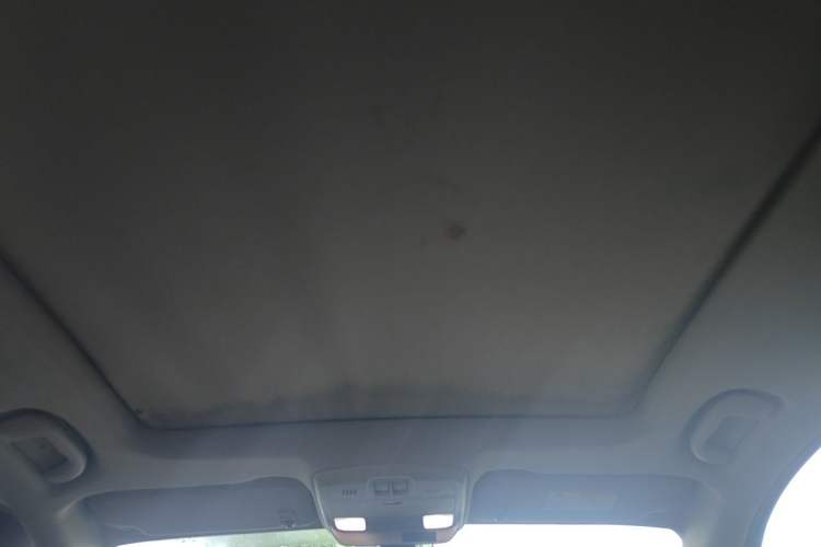Used Buick Envision 2015 20T Two-Wheel-Drive Leading Model Headliner