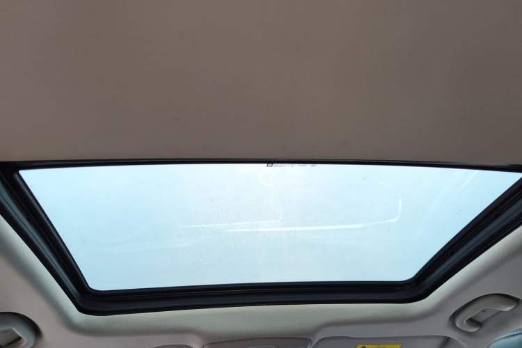 Used Buick Envision 2015 20T Two-Wheel-Drive Leading Model Headliner