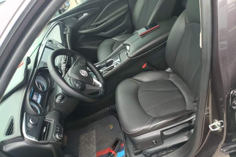 Used Buick Envision 2015 20T Two-Wheel-Drive Leading Model Left Front Seat
