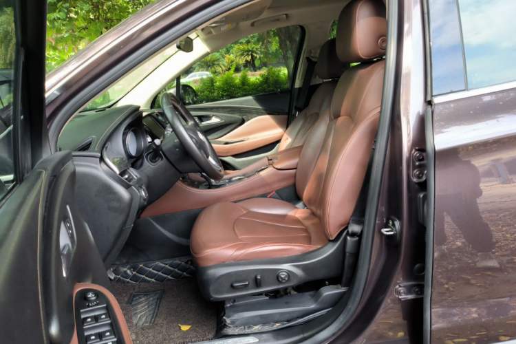 Used Buick Envision 2015 20T Four-Wheel Drive Luxury Model Left Front Seat
