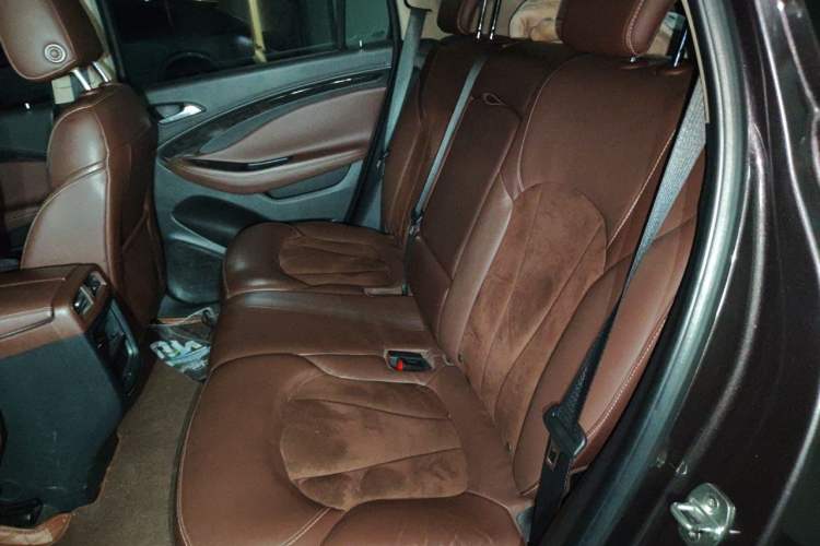 Used Buick Envision 2015 20T Two-Wheel-Drive Elite Model Left Rear Seat