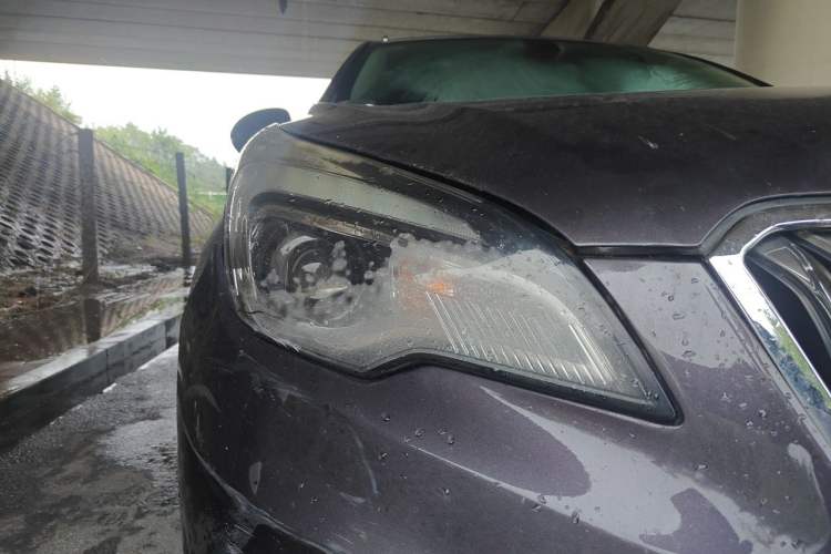 Used Buick Envision 2015 20T Two-Wheel-Drive Leading Model Right Front Headlight