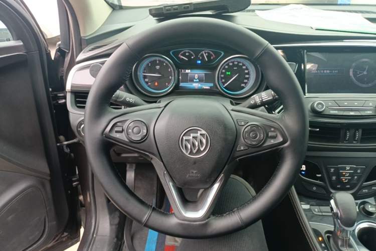 Used Buick Envision 2015 20T Two-Wheel-Drive Leading Model Steering Wheel