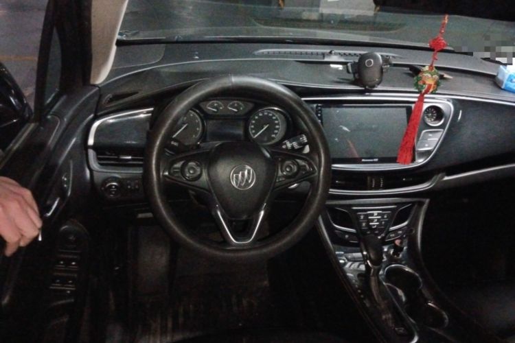 Used Buick Envision 2015 20T Two-Wheel-Drive Leading Model Steering Wheel