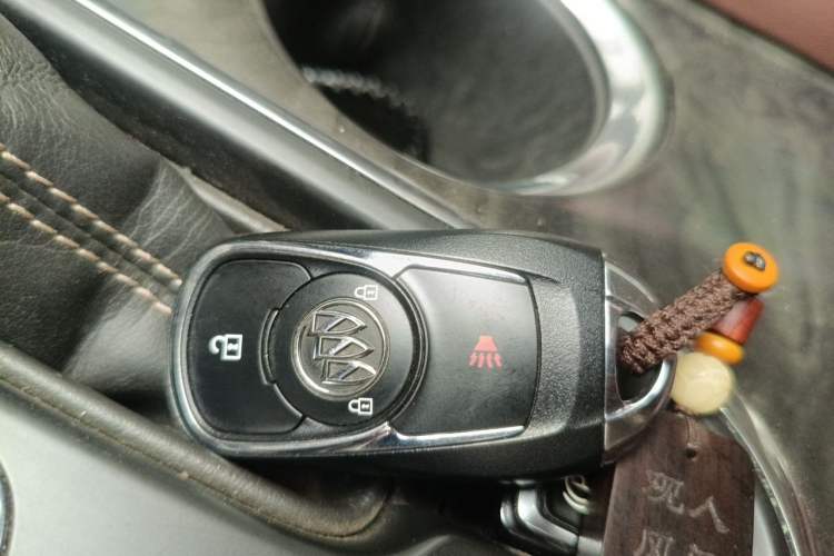 Used Buick Envision 2015 20T Four-Wheel Drive Elite Model Vehicle Key