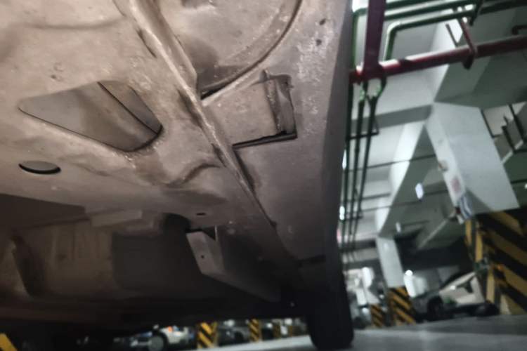 Used Buick Envision 2015 20T Two-Wheel-Drive Elite Model Chassis Front Left
