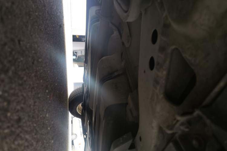 Used Buick Envision 2015 20T Two-Wheel-Drive Elite Model Chassis Front Left