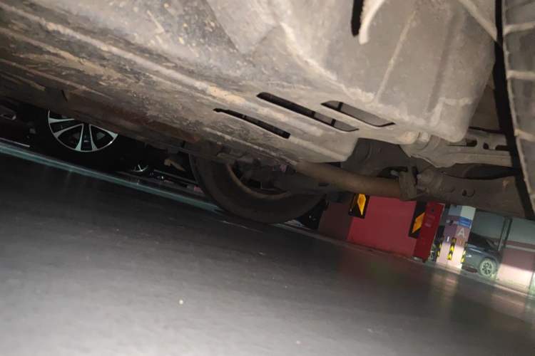 Used Buick Envision 2015 20T Two-Wheel-Drive Elite Model Chassis Rear Left