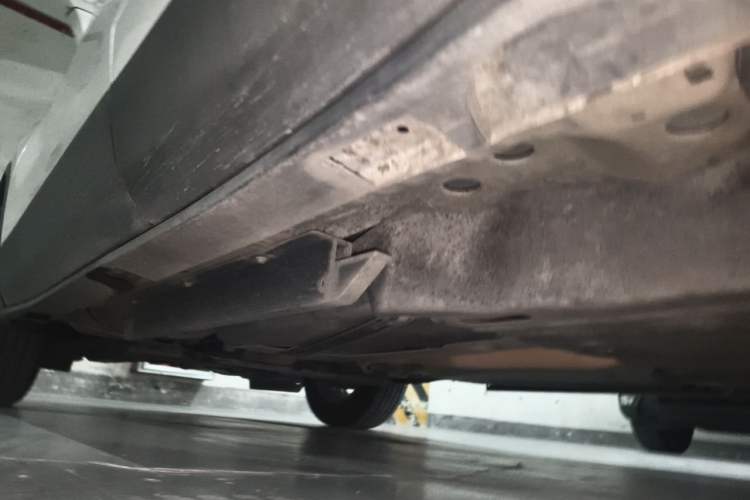 Used Buick Envision 2015 20T Two-Wheel-Drive Elite Model Chassis Rear Left