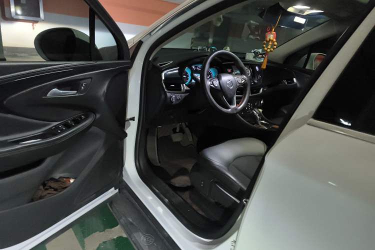 Used Buick Envision 2015 20T Two-Wheel-Drive Leading Model Driver Seat