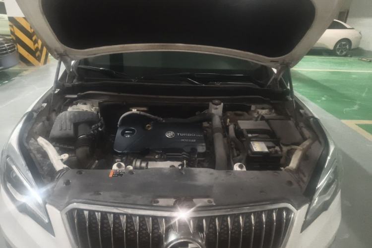 Used Buick Envision 2015 20T Two-Wheel-Drive Elite Model Engine Bay