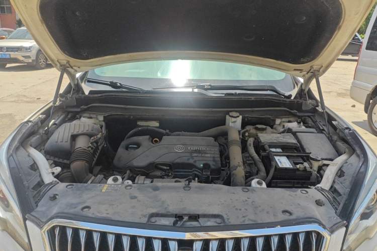 Used Buick Envision 2015 20T Four-Wheel Drive Luxury Model Engine Bay