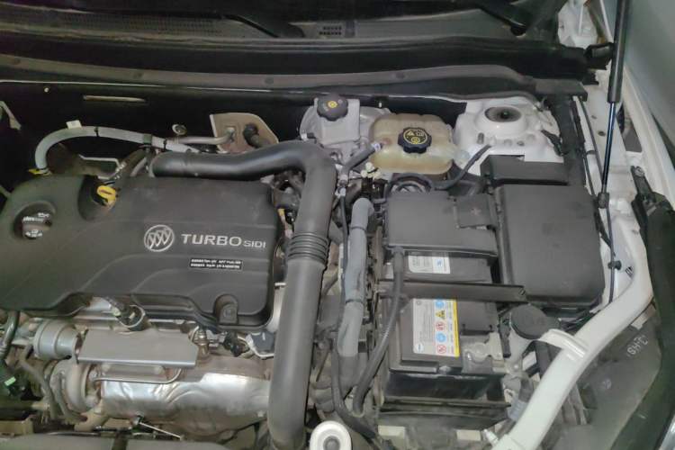 Used Buick Envision 2015 20T Two-Wheel-Drive Leading Model Engine Bay Left