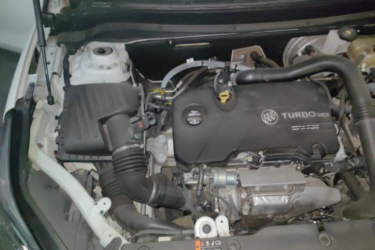 Used Buick Envision 2015 20T Two-Wheel-Drive Leading Model Engine Bay Right