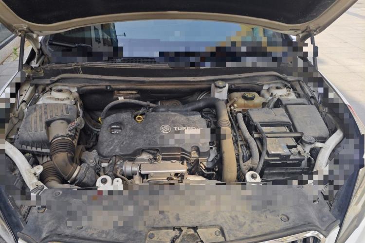Used Buick Envision 2015 20T Two-Wheel-Drive Elite Model Engine Bay
