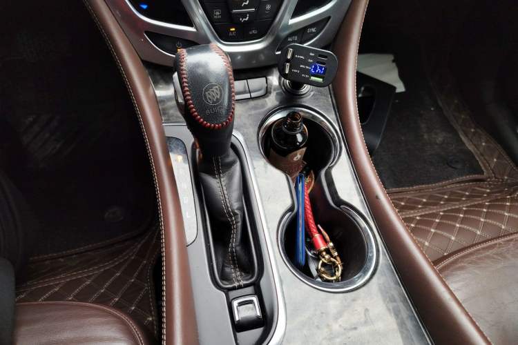 Used Buick Envision 2015 20T Four-Wheel Drive Luxury Model Gear Lever