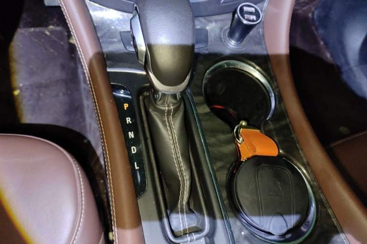 Used Buick Envision 2015 20T Four-Wheel Drive Elite Model Gear Lever