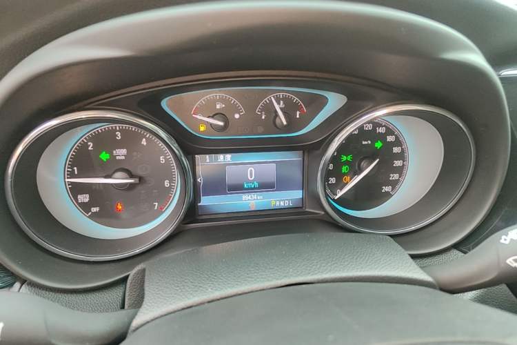 Used Buick Envision 2015 20T Two-Wheel-Drive Leading Model Instrument Cluster