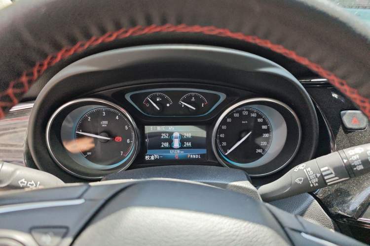 Used Buick Envision 2015 20T Four-Wheel Drive Luxury Model Instrument Cluster