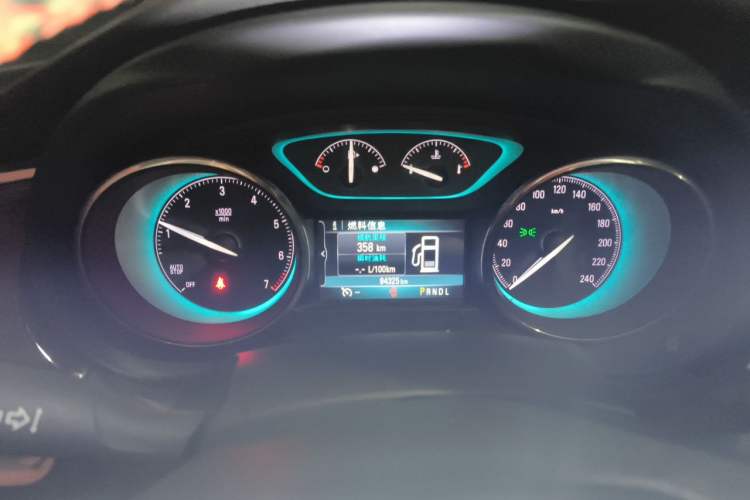 Used Buick Envision 2015 20T Two-Wheel-Drive Leading Model Instrument Cluster
