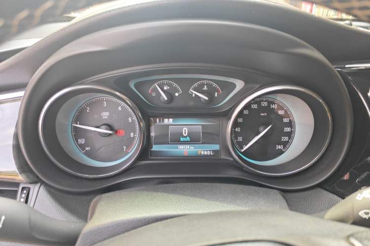Used Buick Envision 2015 20T Two-Wheel-Drive Elite Model Instrument Cluster