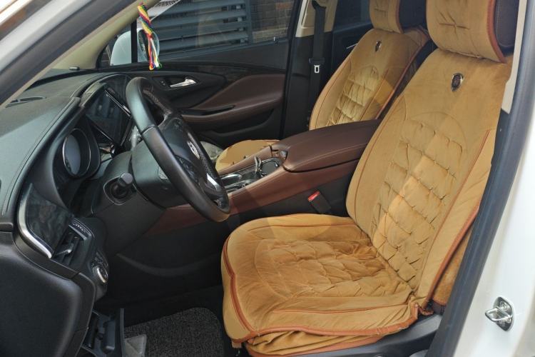 Used Buick Envision 2015 20T Two-Wheel-Drive Elite Model Left Front Seat