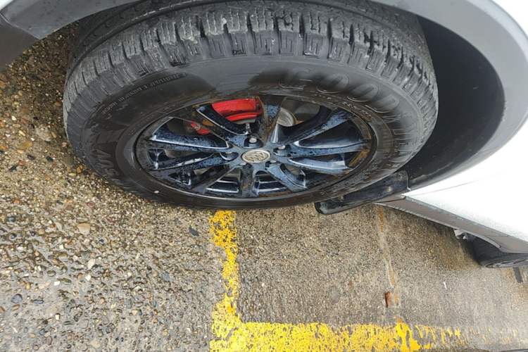 Used Buick Envision 2015 20T Two-Wheel-Drive Leading Model Left Front Wheel Hub