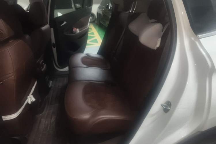 Used Buick Envision 2015 20T Two-Wheel-Drive Elite Model Left Rear Seat