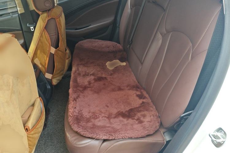 Used Buick Envision 2015 20T Two-Wheel-Drive Elite Model Left Rear Seat