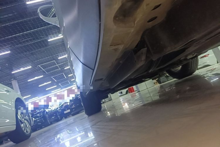 Used Buick Envision 2015 20T Two-Wheel-Drive Elite Model Left Side Sill