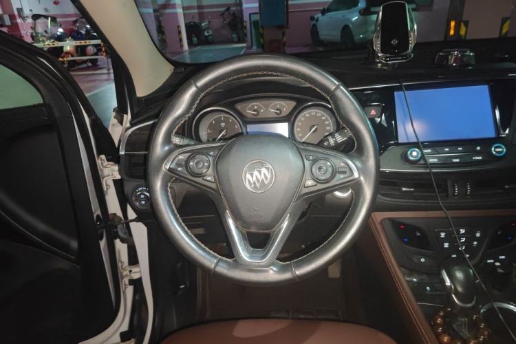 Used Buick Envision 2015 20T Two-Wheel-Drive Elite Model Steering Wheel