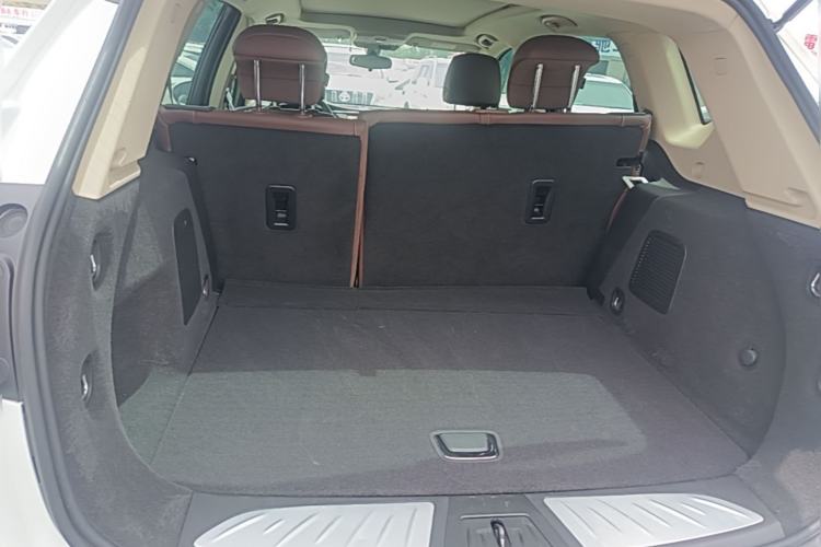 Used Buick Envision 2015 20T Two-Wheel-Drive Elite Model Trunk