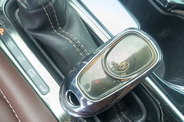 Used Buick Envision 2015 20T Two-Wheel-Drive Elite Model Vehicle Key