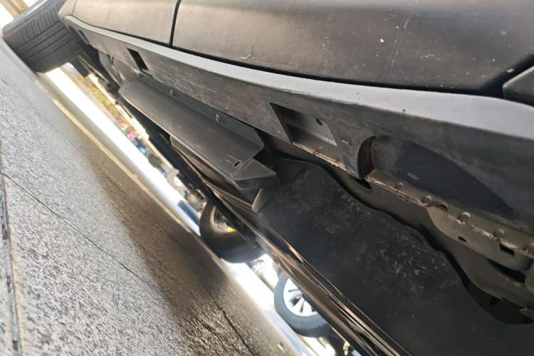 Used Buick Envision 2015 20T Two-Wheel-Drive Elite Model Chassis Rear Left