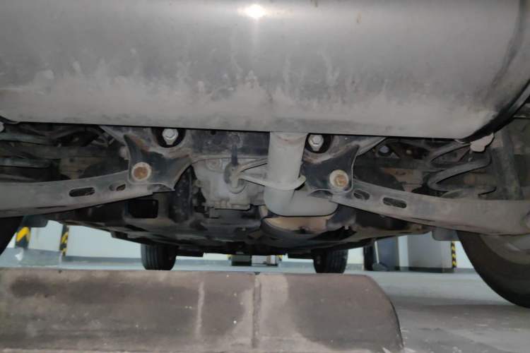 Used Buick Envision 2015 20T Two-Wheel-Drive Elite Model Chassis Rear