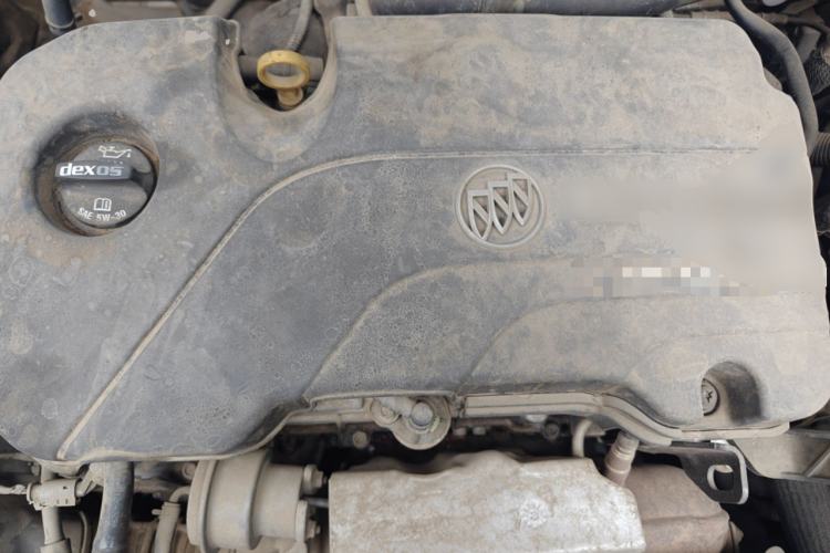 Used Buick Envision 2015 20T Four-Wheel Drive Luxury Model Engine Bay