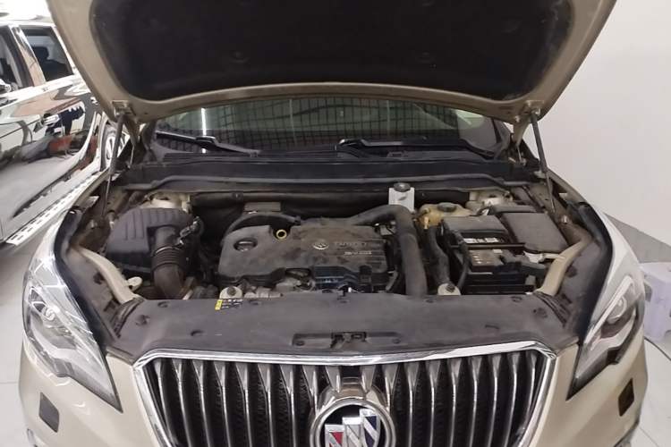 Used Buick Envision 2015 20T Four-Wheel Drive Luxury Model Engine Bay