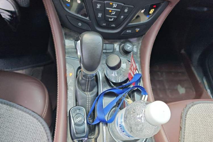 Used Buick Envision 2015 20T Two-Wheel-Drive Elite Model Gear Lever