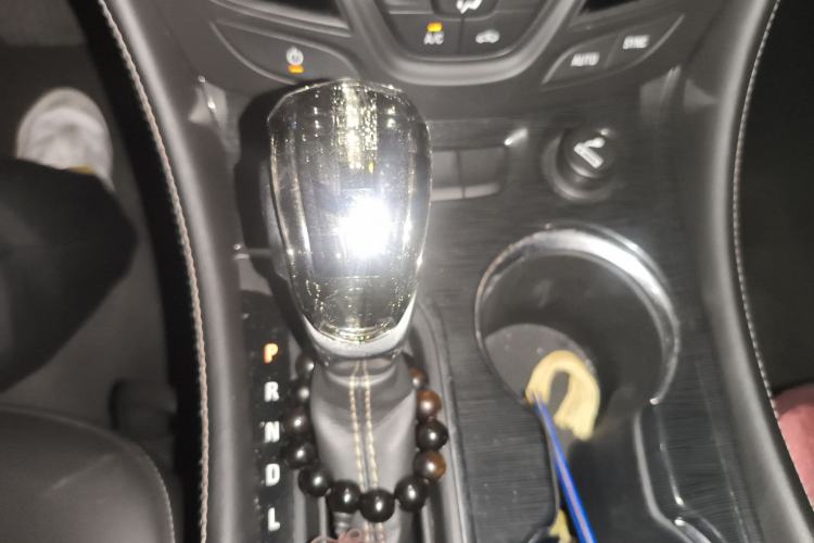 Used Buick Envision 2015 20T Two-Wheel-Drive Leading Model Gear Lever