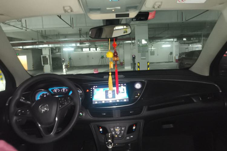 Used Buick Envision 2015 20T Two-Wheel-Drive Leading Model Interior 2