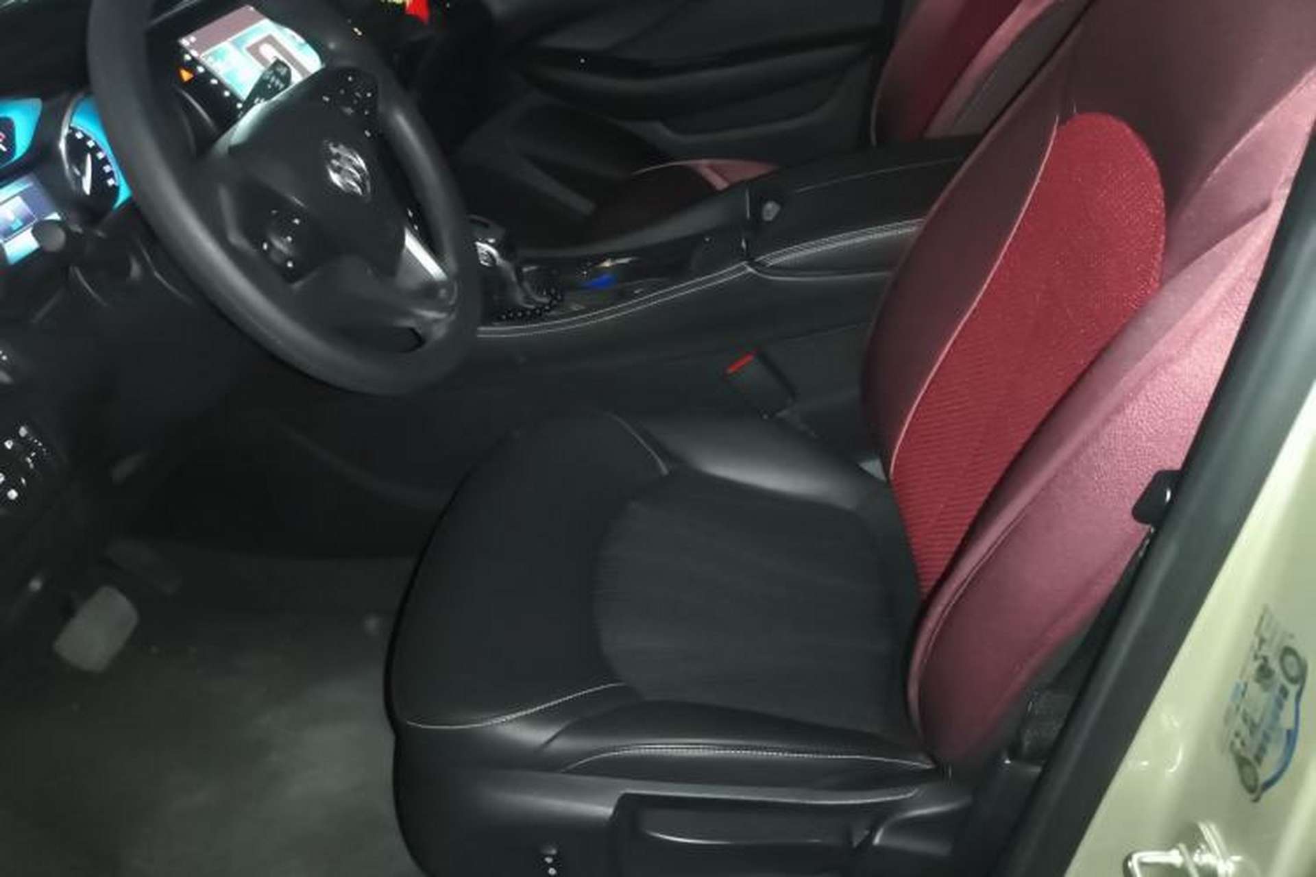 Used Buick Envision 2015 20T Two-Wheel-Drive Leading Model Left Front Seat