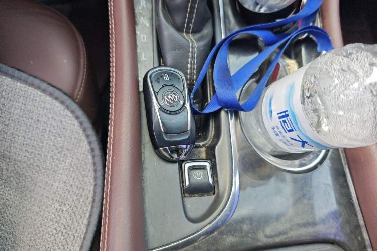 Used Buick Envision 2015 20T Two-Wheel-Drive Elite Model Vehicle Key