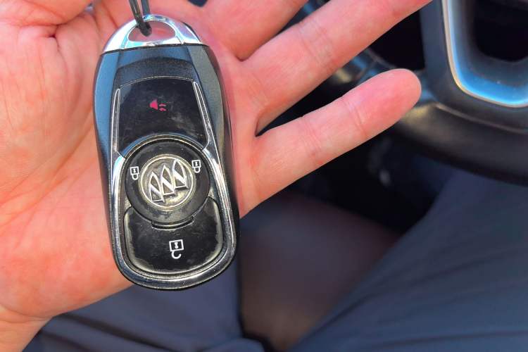 Used Buick Envision 2015 20T Two-Wheel-Drive Elite Model Vehicle Key