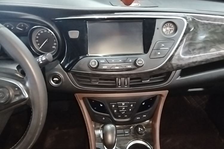 Used Buick Envision 2016 28T Four-Wheel Drive Elite Version Center Console