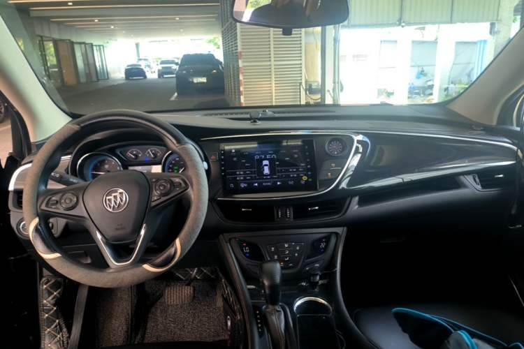 Used Buick Envision 2016 20T Two-Wheel Drive Leading Version Center Console