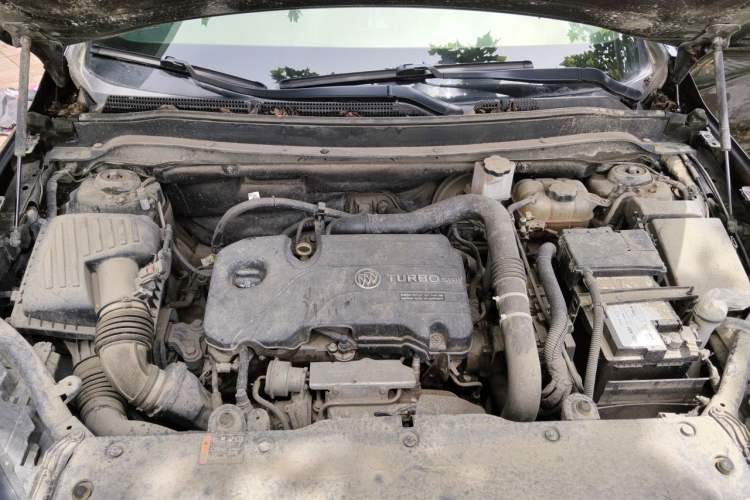 Used Buick Envision 2016 20T Two-Wheel Drive Leading Version Engine Bay